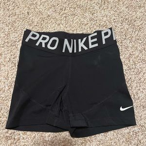 Womens small Nike pro shorts